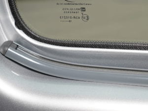 Trafic/Vivaro/Primastar Curtain Kit x 1 Window - Image 8