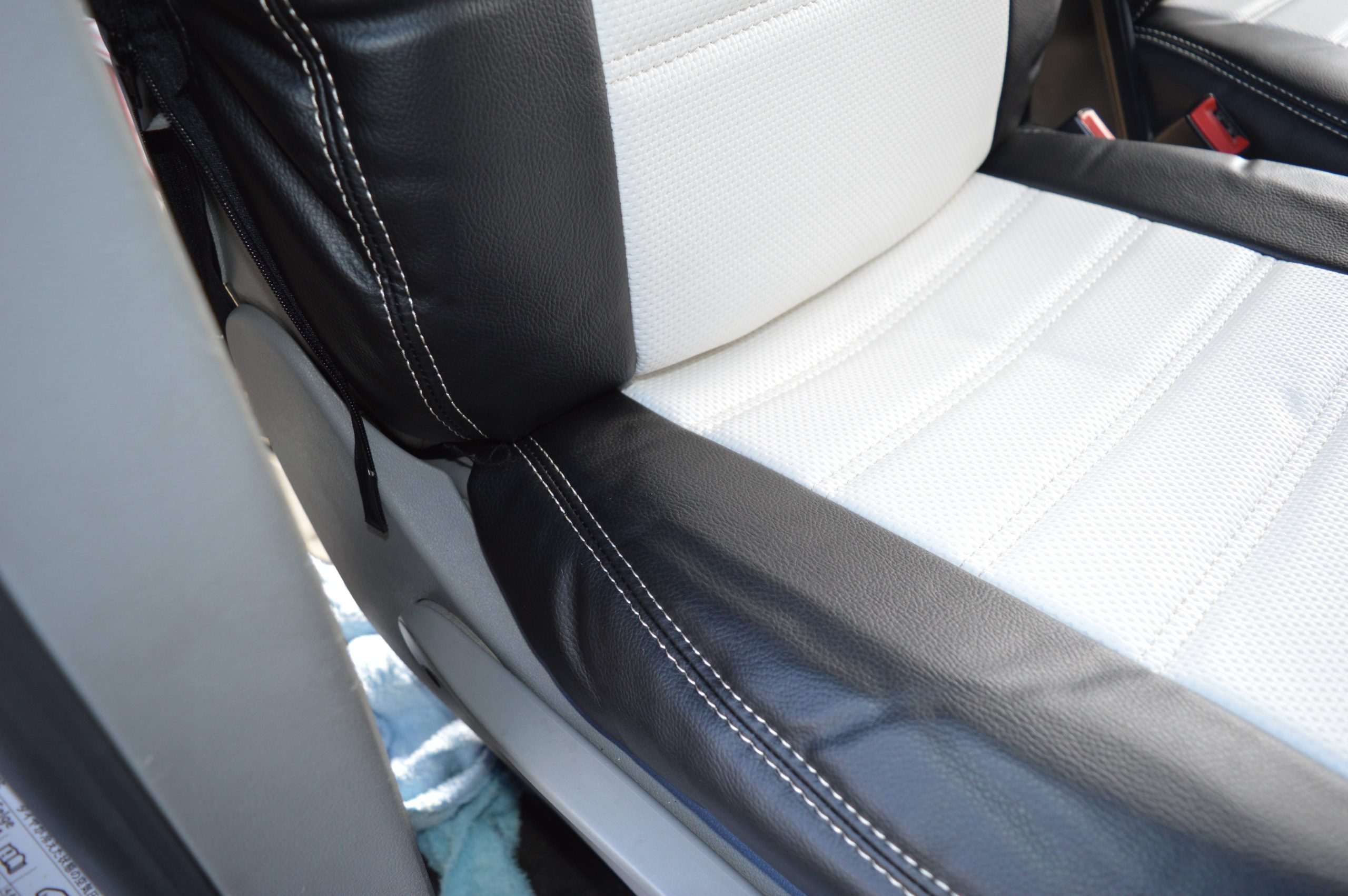 T4 Seat Covers - White