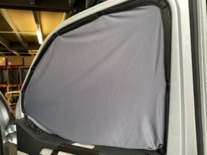 T5/T5.1/T6/T6.1 Prestige Cab Curtain Kit - Image 6