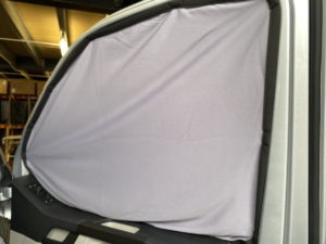 T5/T5.1/T6/T6.1 Prestige Cab Curtain Kit - Image 7