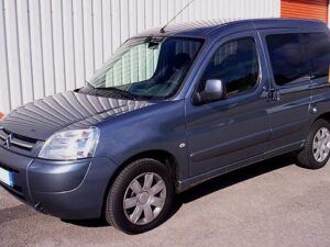 Alternative view of Partner/Berlingo N/S/R Fixed Window in Privacy Tint