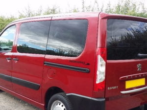 Expert/Dispatch/Scudo/Proace N/S Front Fixed Window In Privacy Tint