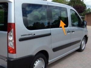 Alternative view of Expert/Dispatch/Scudo/Proace O/S Front Opening Window In Privacy Tint