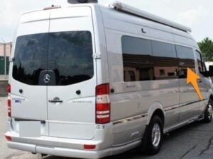 Sprinter 06-25 /Crafter 06-17 MWB/LWB/XLWB O/S/F Fixed Window in Privacy Tint - Image 3