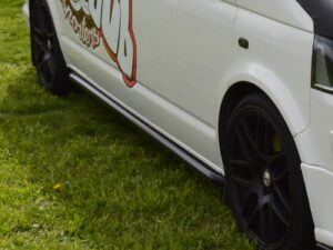 Alternative view of T5/T5.1/T6/T6.1 Gloss Black Sportline Style Sidebars SWB