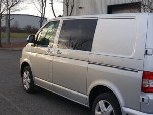 VW T5/T5.1/T6/T6.1 N/S/Front Fixed Window In Privacy Tint (Nearside) - Image 3