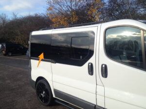 Alternative view of Trafic/Vivaro/Primastar O/S/R (Rear) Fixed Window in Privacy Tint SWB FOR SLIDING DOOR