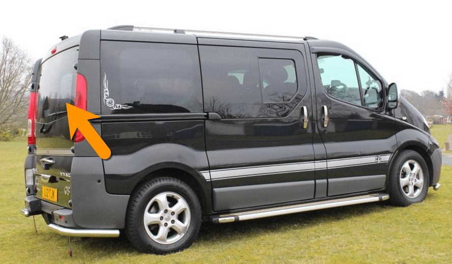 Trafic/Vivaro/Primastar Tailgate Glass In Privacy Tint - Image 2