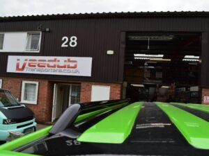 T5/T5.1/T6/T6.1 42mm Matt Black Steel Roof Bars - SWB - Image 5