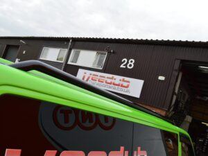 T5/T5.1/T6/T6.1 42mm Matt Black Steel Roof Bars - SWB - Image 6