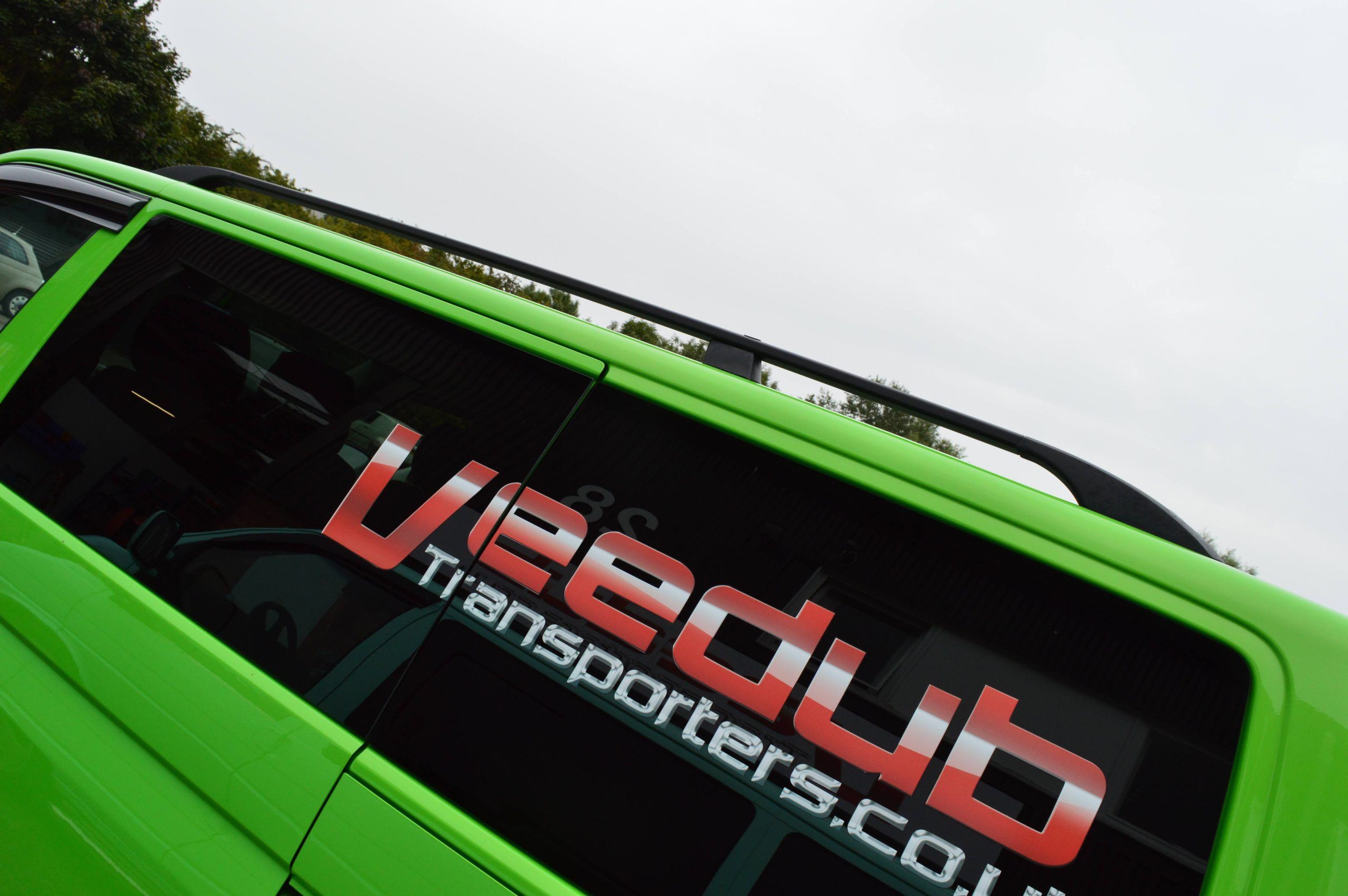 T5/T5.1/T6/T6.1 Black Aluminium Roof rails - SWB - Image 5