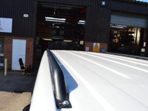 T5/T5.1/T6/T6.1 42mm Matt Black Steel Roof Bars - LWB - Image 5