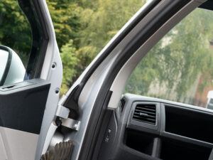 Alternative view of T5/T5.1/T6/T6.1 Side Door Seal For Front Door - Passenger Side