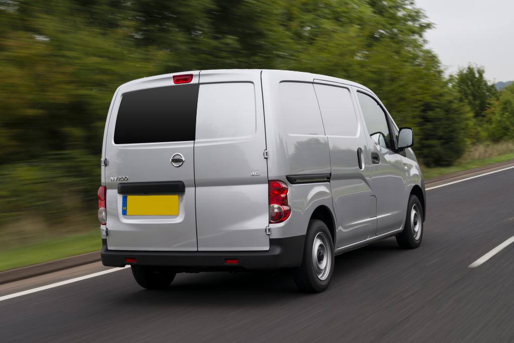 Nissan NV200 Nearside Back Door Glass In Privacy Tint - Image 2