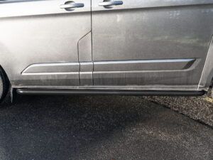 Transit Custom Gloss Black Sportline Style Sidebars (LWB L2) - Image 4
