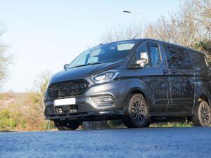 Transit Custom Gloss Black Sportline Style Sidebars (LWB L2) - Image 3
