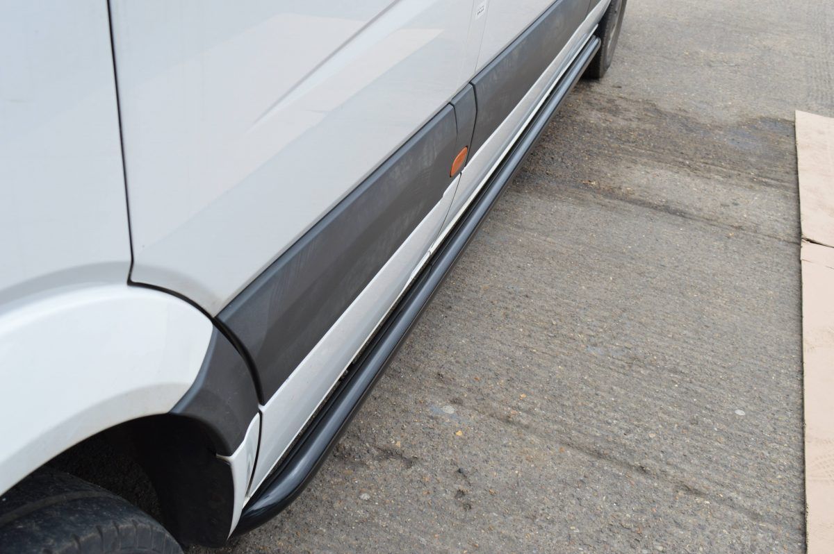 Sprinter/Crafter Gloss Black OEM Style Sidebars (LWB/XLWB L3/L4