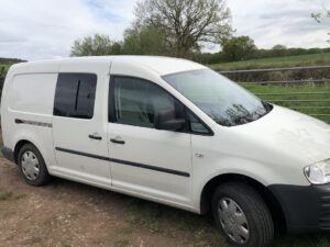Alternative view of VW Caddy Maxi 2008> O/S/F Opening Window in Privacy Tint