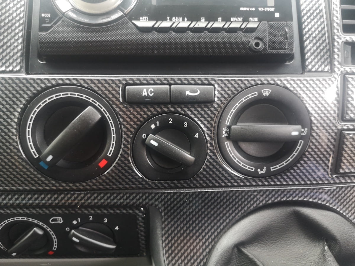 T5 Carbon Fibre Dashboard kit - Image 4
