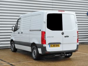 Mercedes Sprinter 2018> Nearside Back Door Glass In Privacy Tint