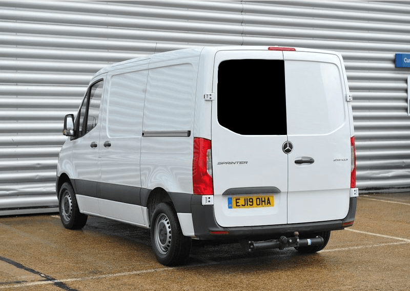 Mercedes Sprinter 2018> Nearside Back Door Glass In Privacy Tint