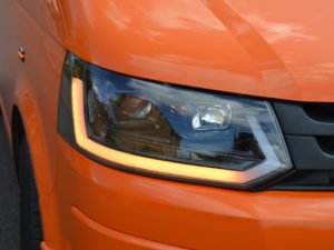 Alternative view of T5.1 Facelift 2010> LightBar Headlights with Dynamic Indicator