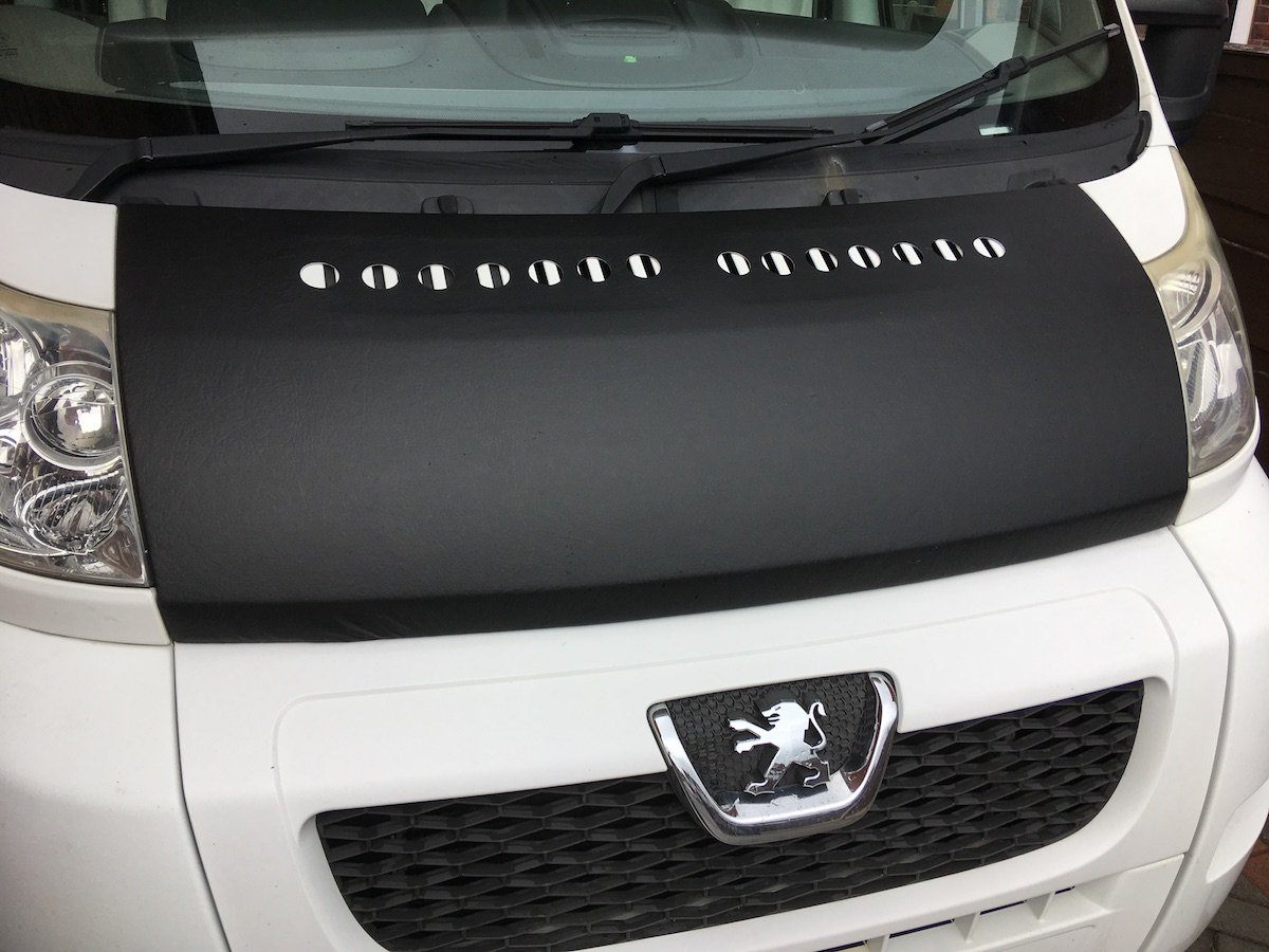 Peugeot Boxer 2014> Plain Black Bonnet Bra