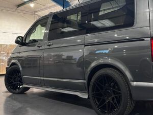 VW T6/T6.1 Side Skirts - SWB (PRIMED) - Image 3