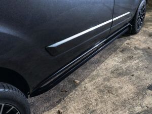 Ford Transit Custom Gloss Black Trapezoid Sidebars LWB - Image 5