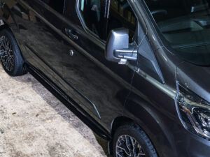 Ford Transit Custom Gloss Black Trapezoid Sidebars LWB - Image 4