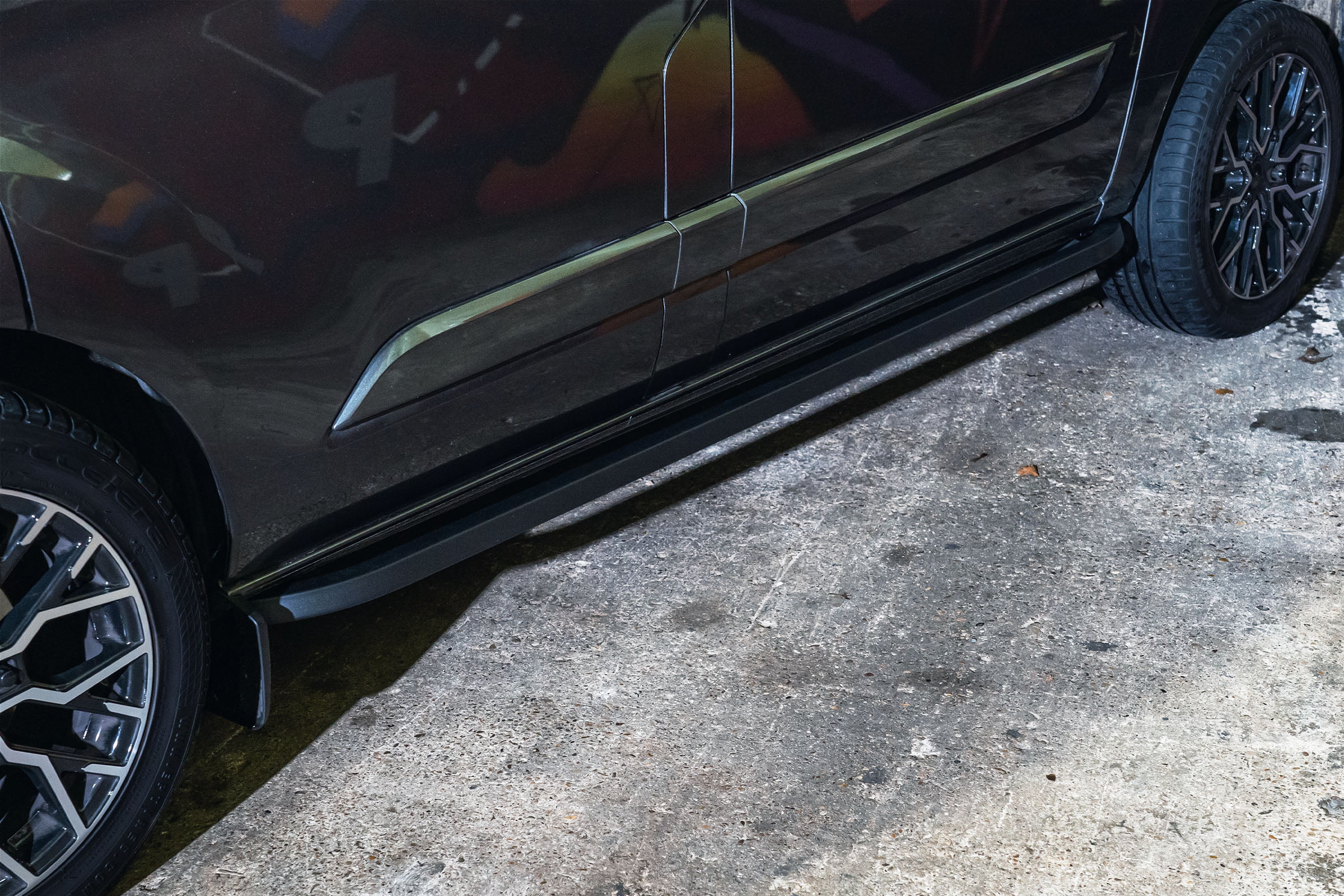 Ford Transit Custom Matt Black Trapezoid Sidebars SWB – Wholesale Van ...
