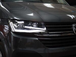 VW T6.1 Black Lightbar Headlights With LED Dynamic Indicator - Image 3