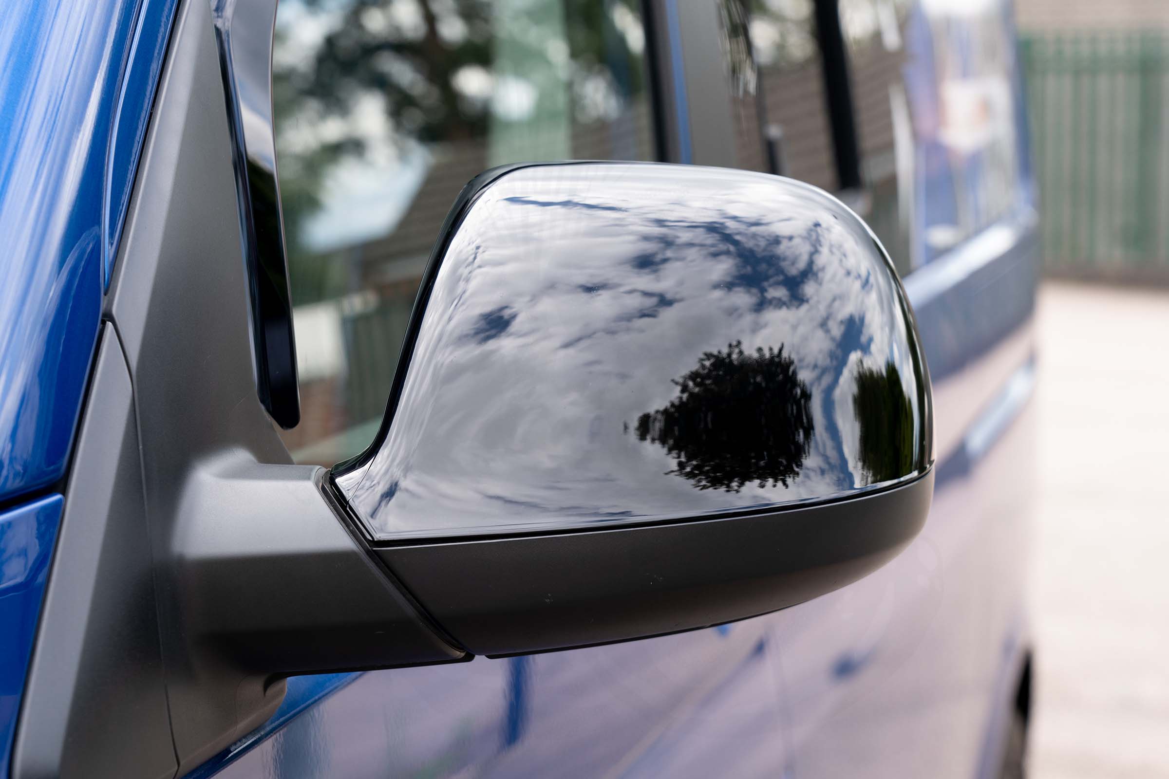 VW T6/T6.1 Pair Of Wing Mirror Covers - Gloss Black - Image 5