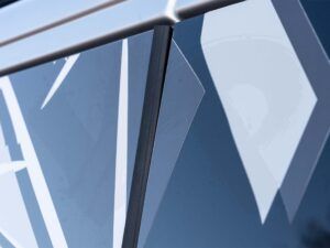 Alternative view of Z-Trim Seal Cover For Side Window Edge (1m)