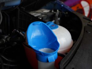 VW Transporter Washer Fluid Filler Cap - Image 5