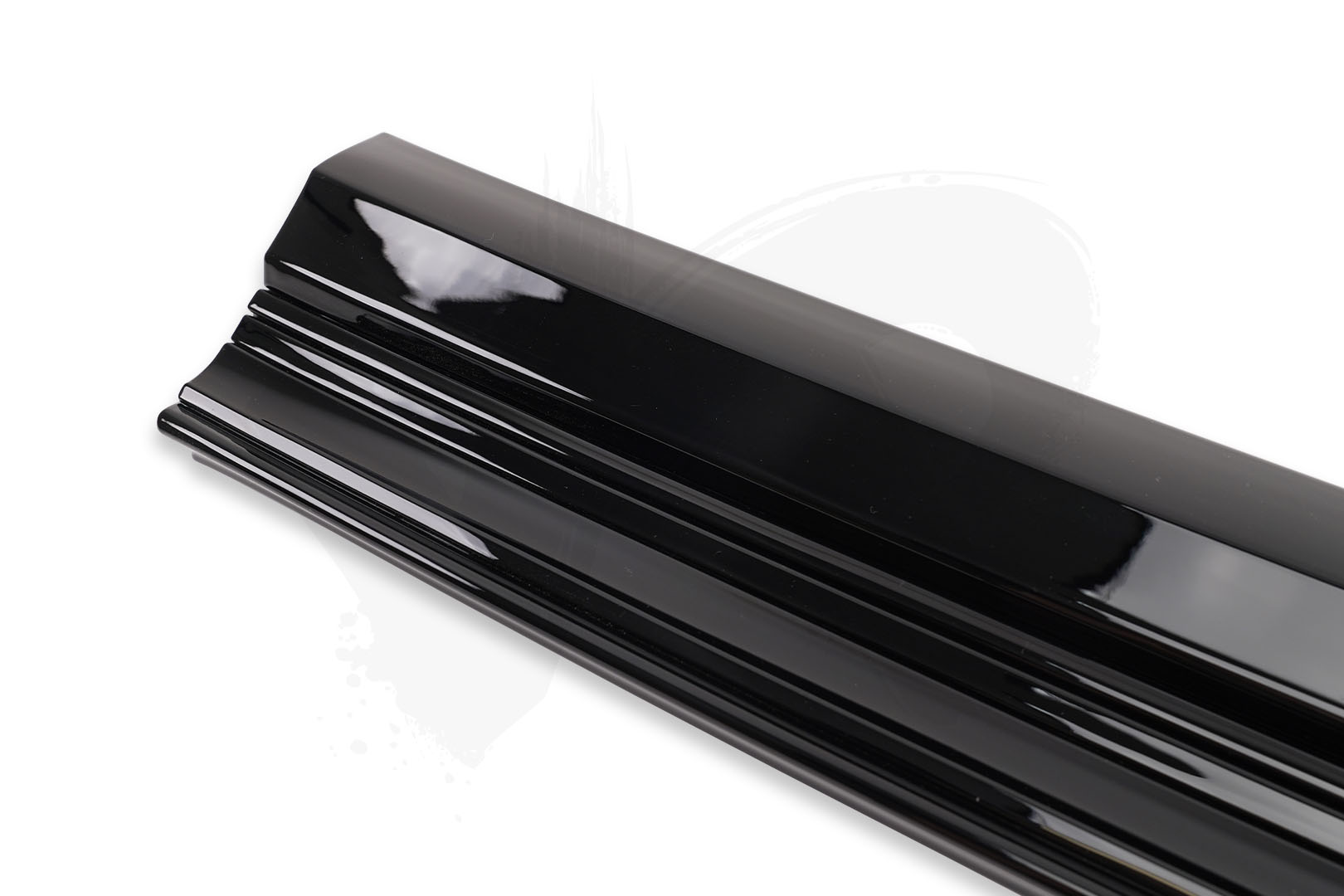 VW Caddy 22> Highline Style Gloss Black Front Grille - Image 3