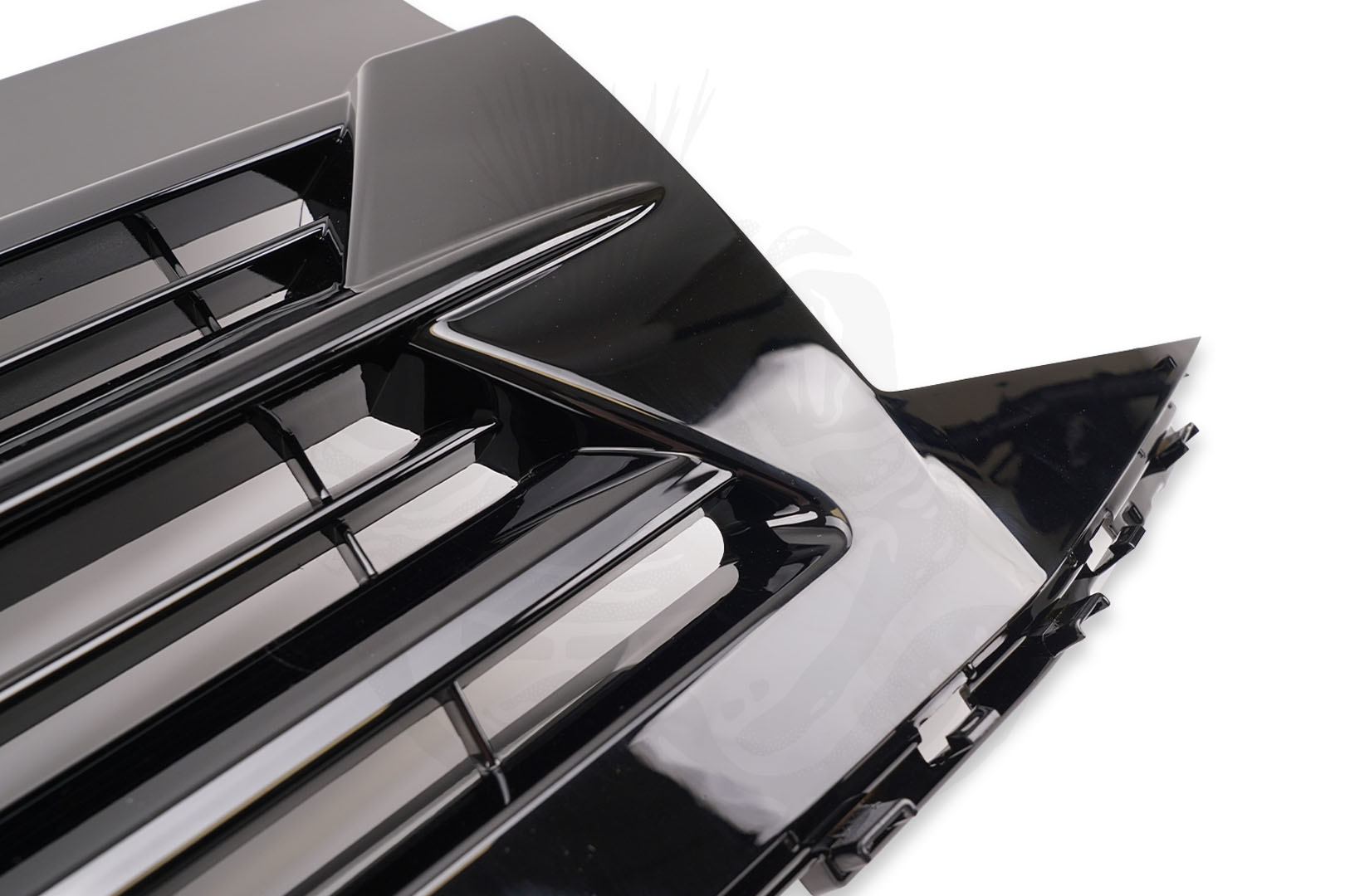 VW T6 Front Grille - Gloss Black - Image 2