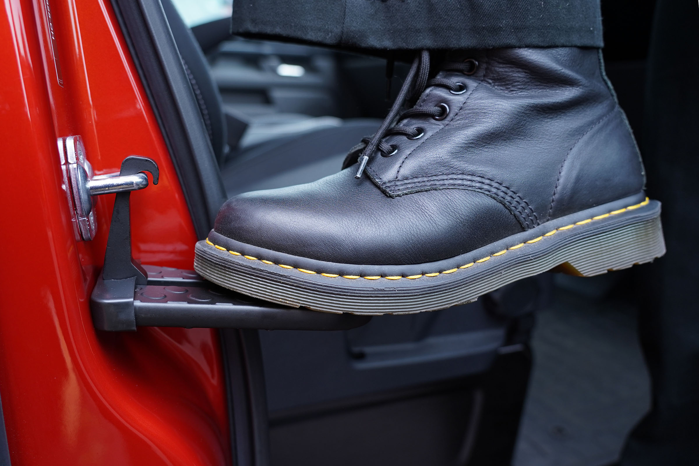 Universal Door Lock Roof Access Step (with Safety Hammer) - Image 6