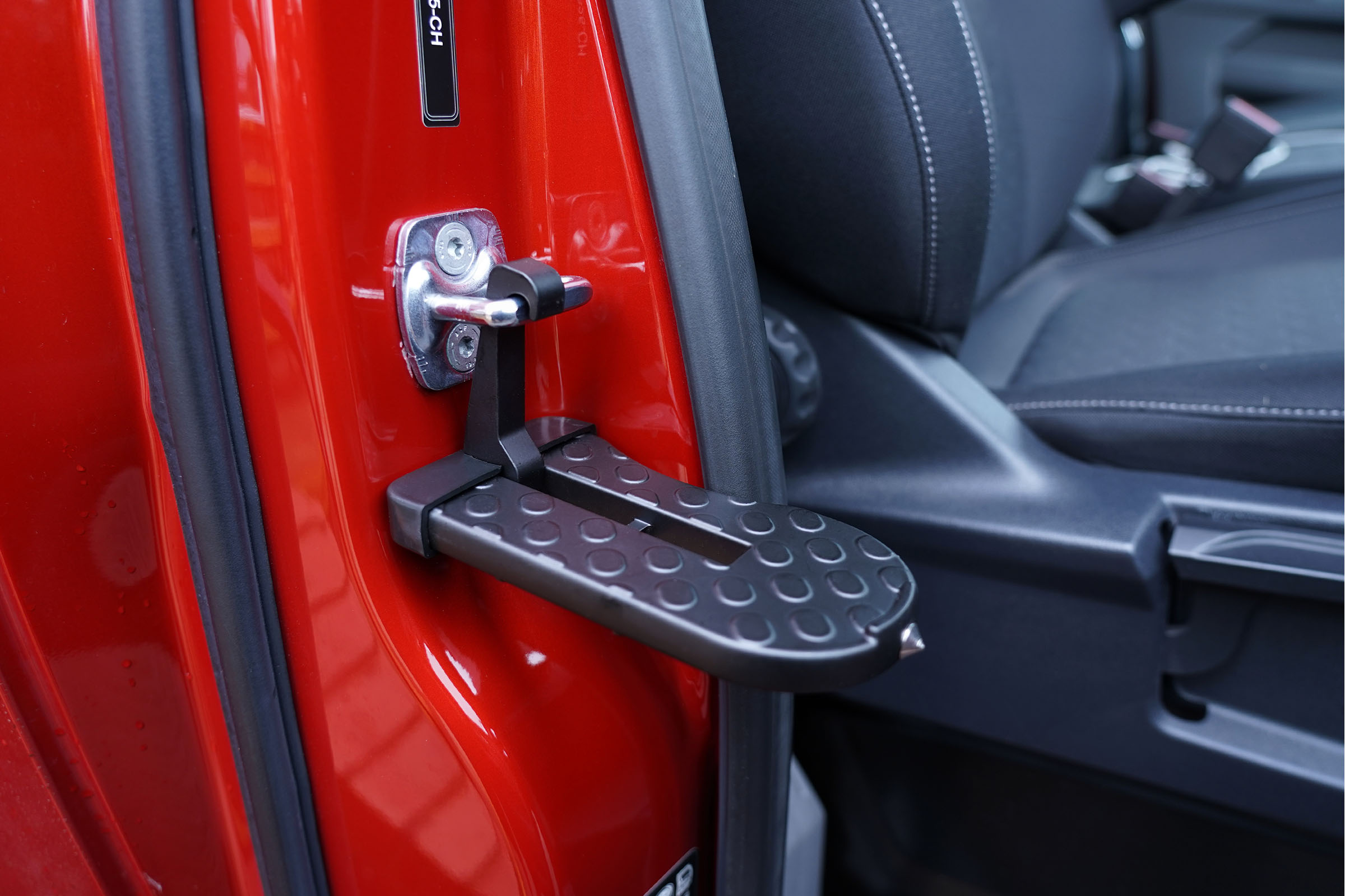 Universal Door Lock Roof Access Step (with Safety Hammer) - Image 7