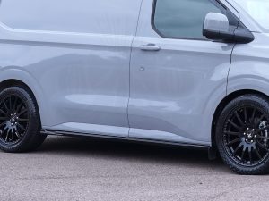 VW T7 / Ford Transit Custom (MK2) 2024> LWB Side Skirts - Image 3