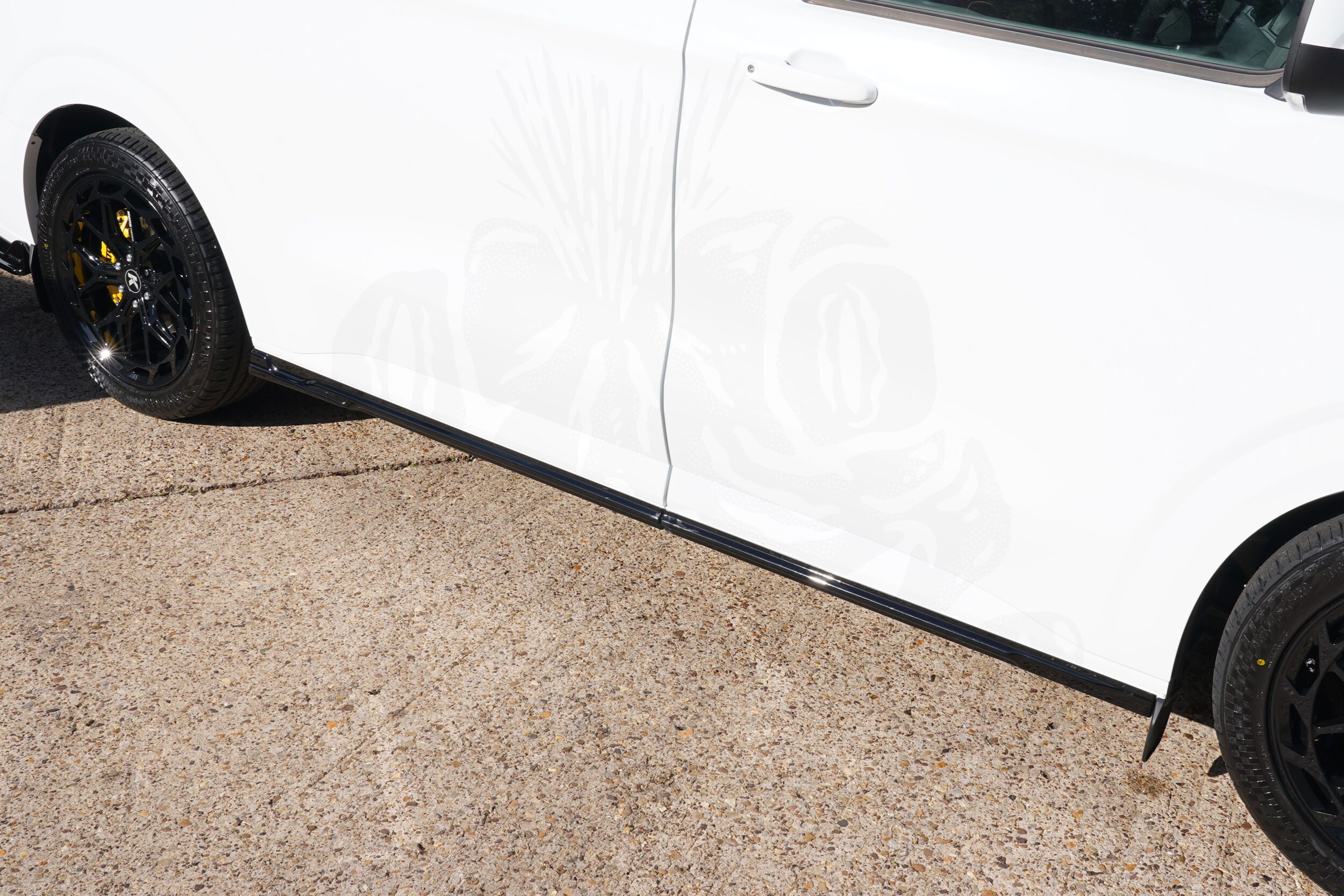 VW T7 / Ford Transit Custom (MK2) 2024> SWB Side Skirts - Image 3