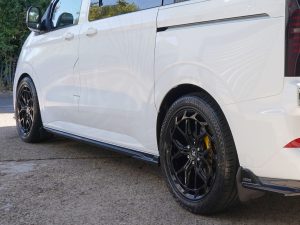 VW T7 / Ford Transit Custom (MK2) 2024> SWB Side Skirts - Image 4