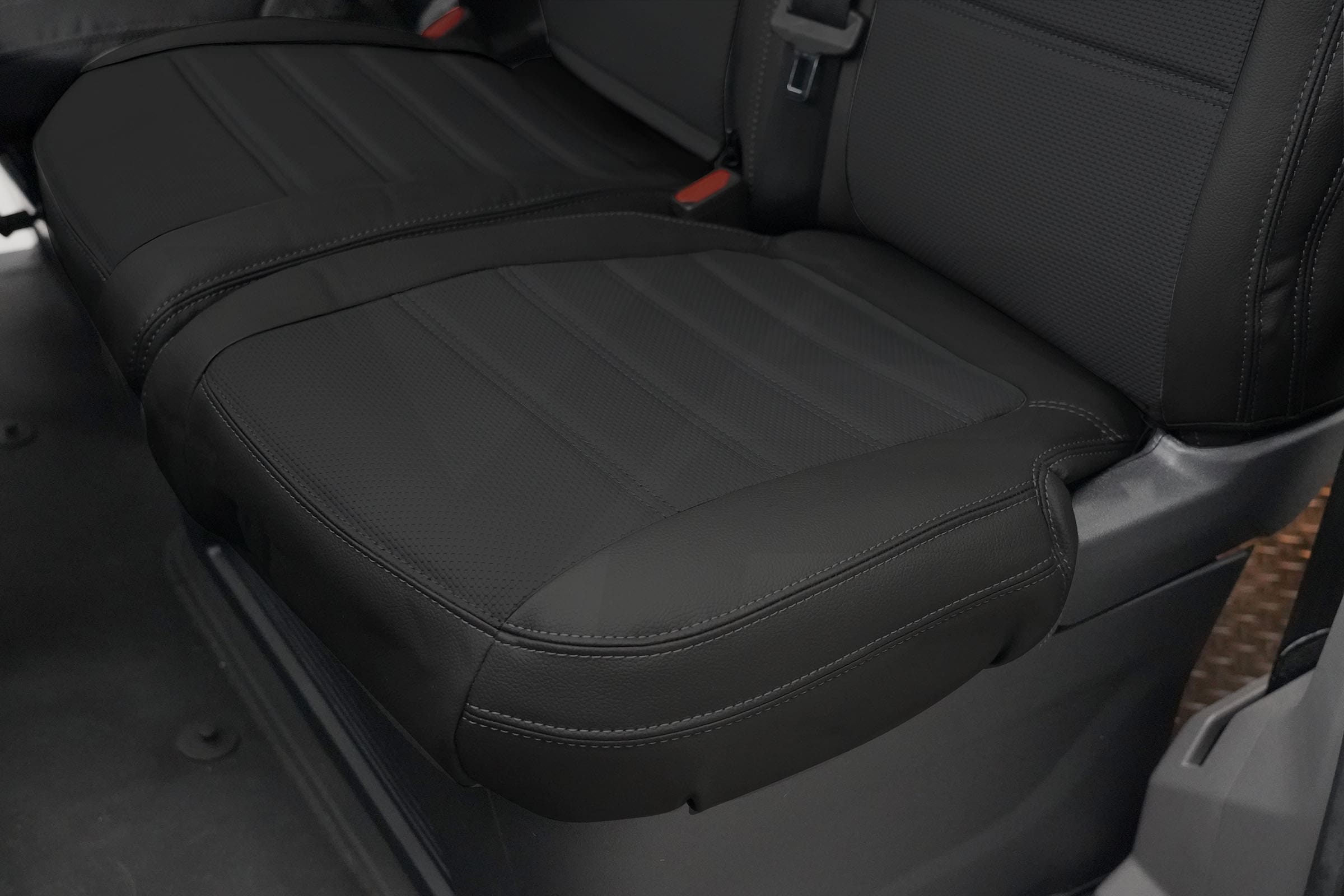 Ford Transit Custom MK2 2024> Punched Leather Style Seat Covers - Black - Image 2