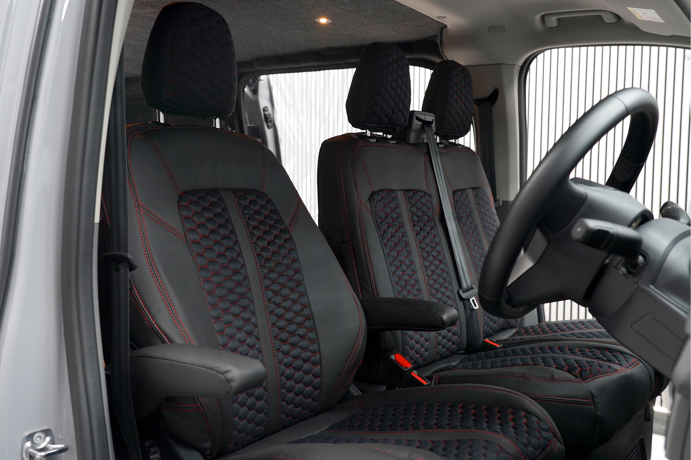 VW T7 RS Honeycomb Style Seat Covers - Red