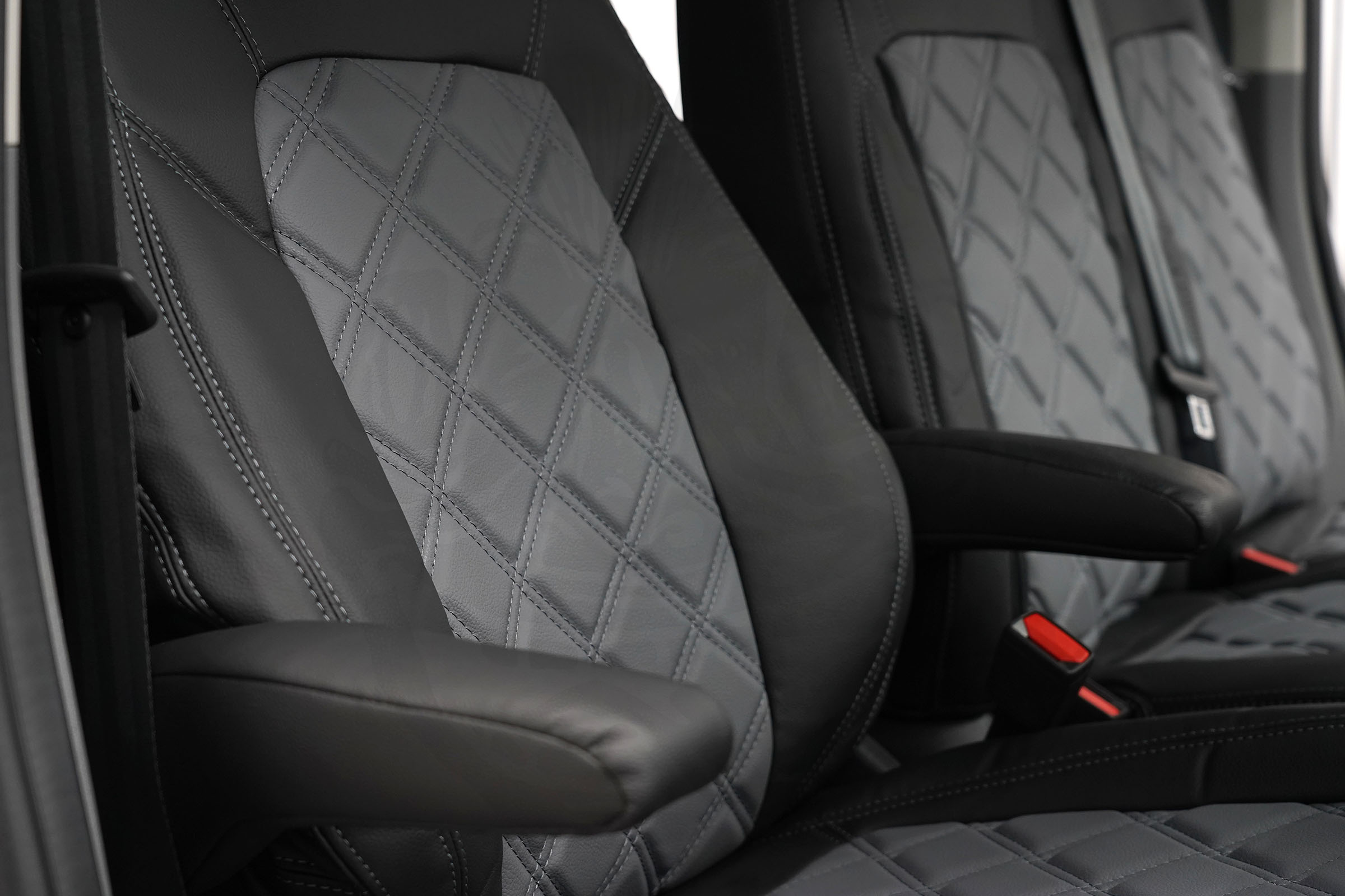 VW T7 Diamond Stitch Seat Covers - Grey - Image 6