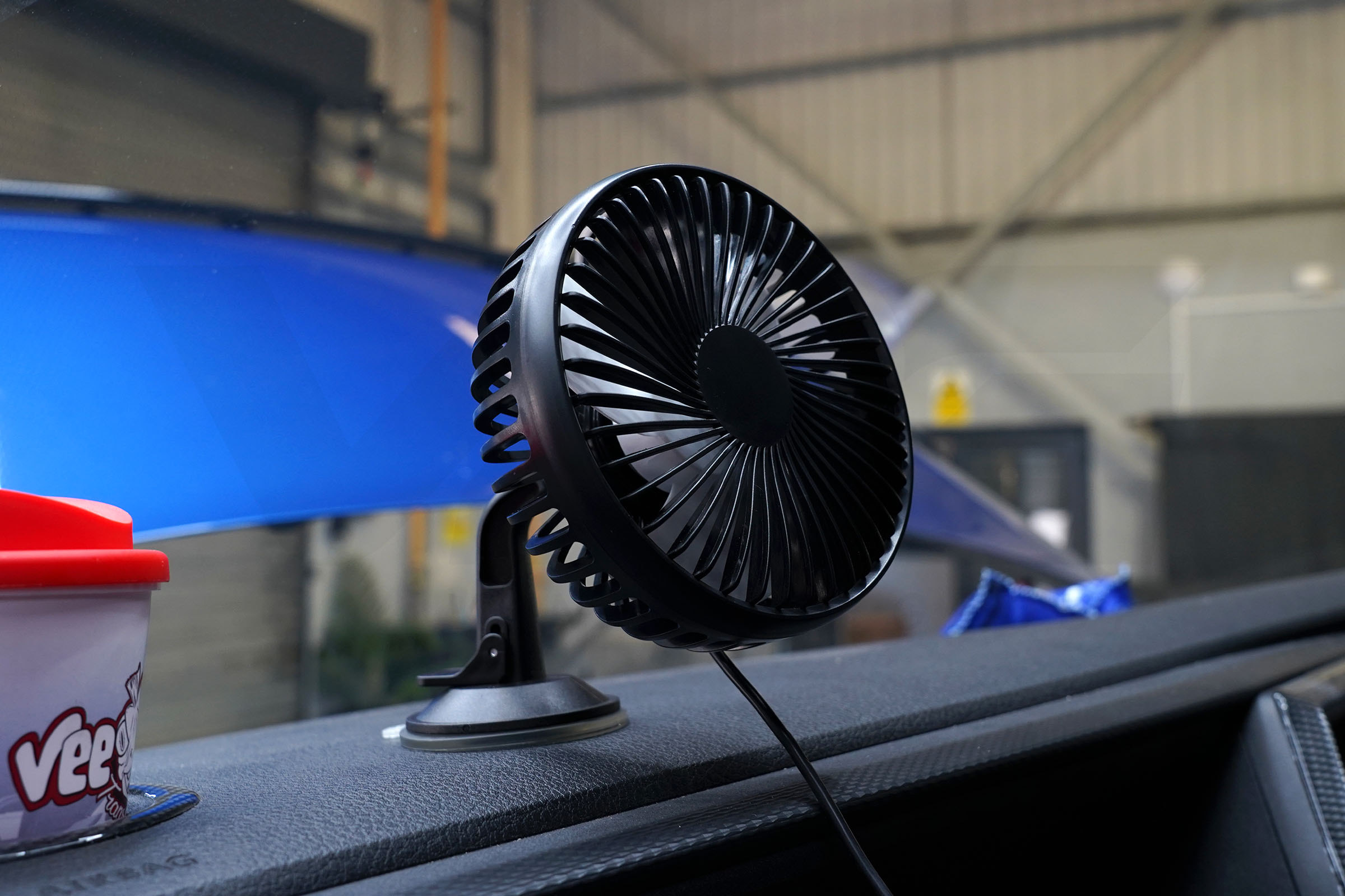 VPG USB 3-Speed Fan with Suction Cup - 5V (12cm Fan)