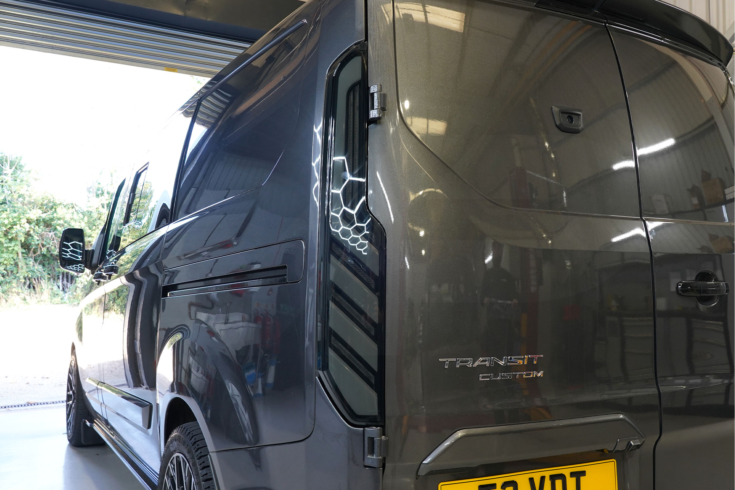 Transit Custom MK1 (2013-2023) Sequential Full LED Rear Lights – Smoked & White (PRE-ORDER) - Image 7