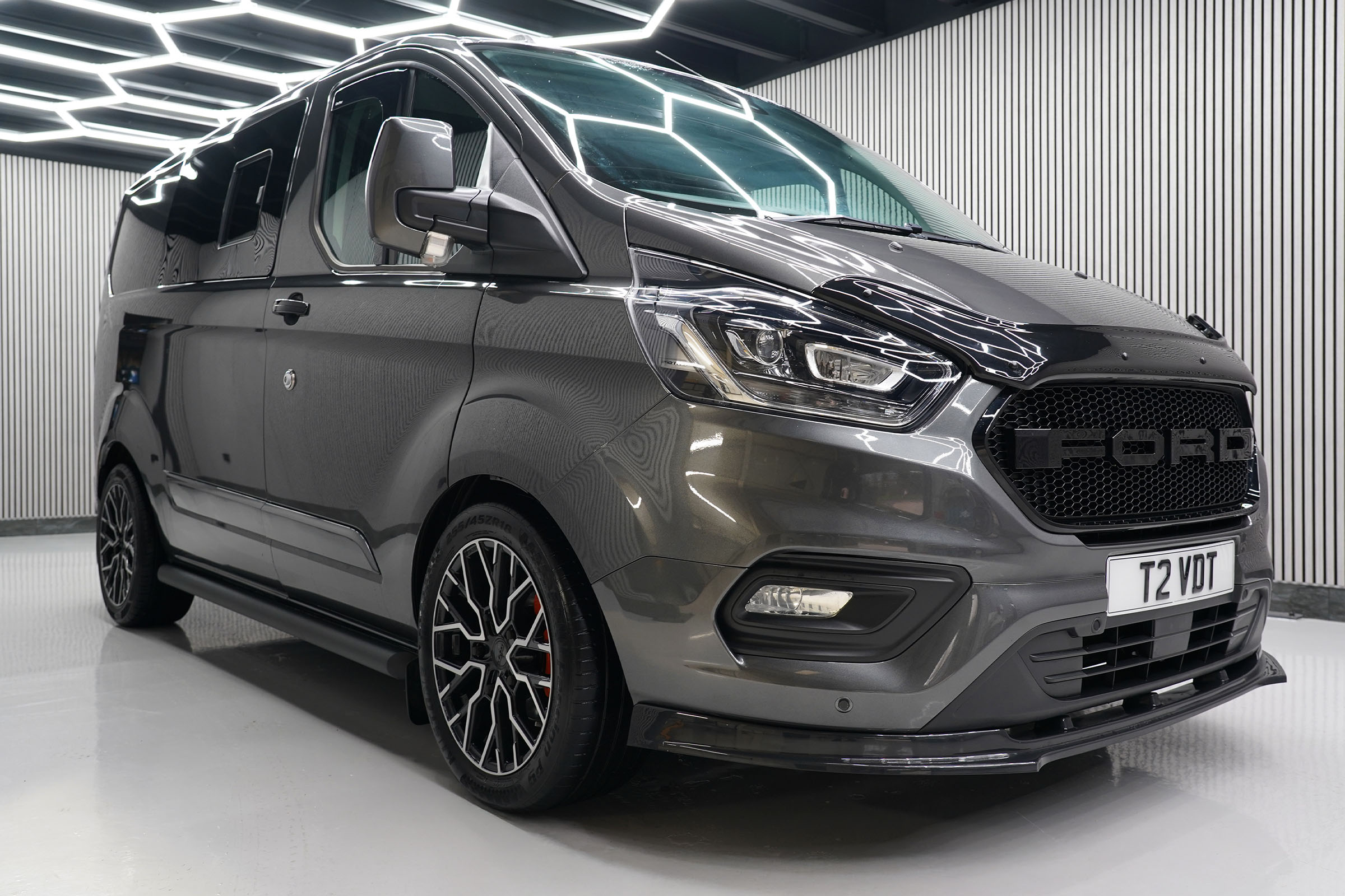 Ford Transit Custom (13-23) Matt Black 70mm Streamline Angled Side Bars - SWB - Image 4